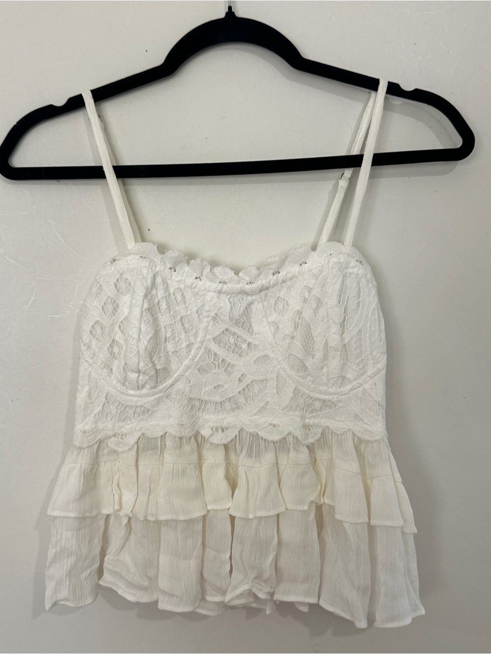 Lucca Couture White Lace Ruffled Tank Top